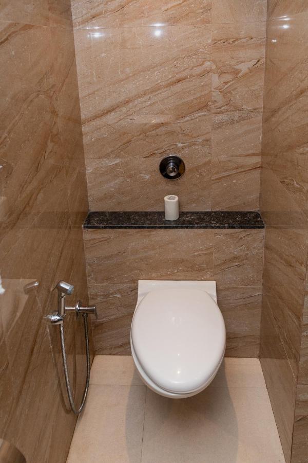 Pinnacle Grand Hotel Αχμπανταμπάντ Εξωτερικό φωτογραφία